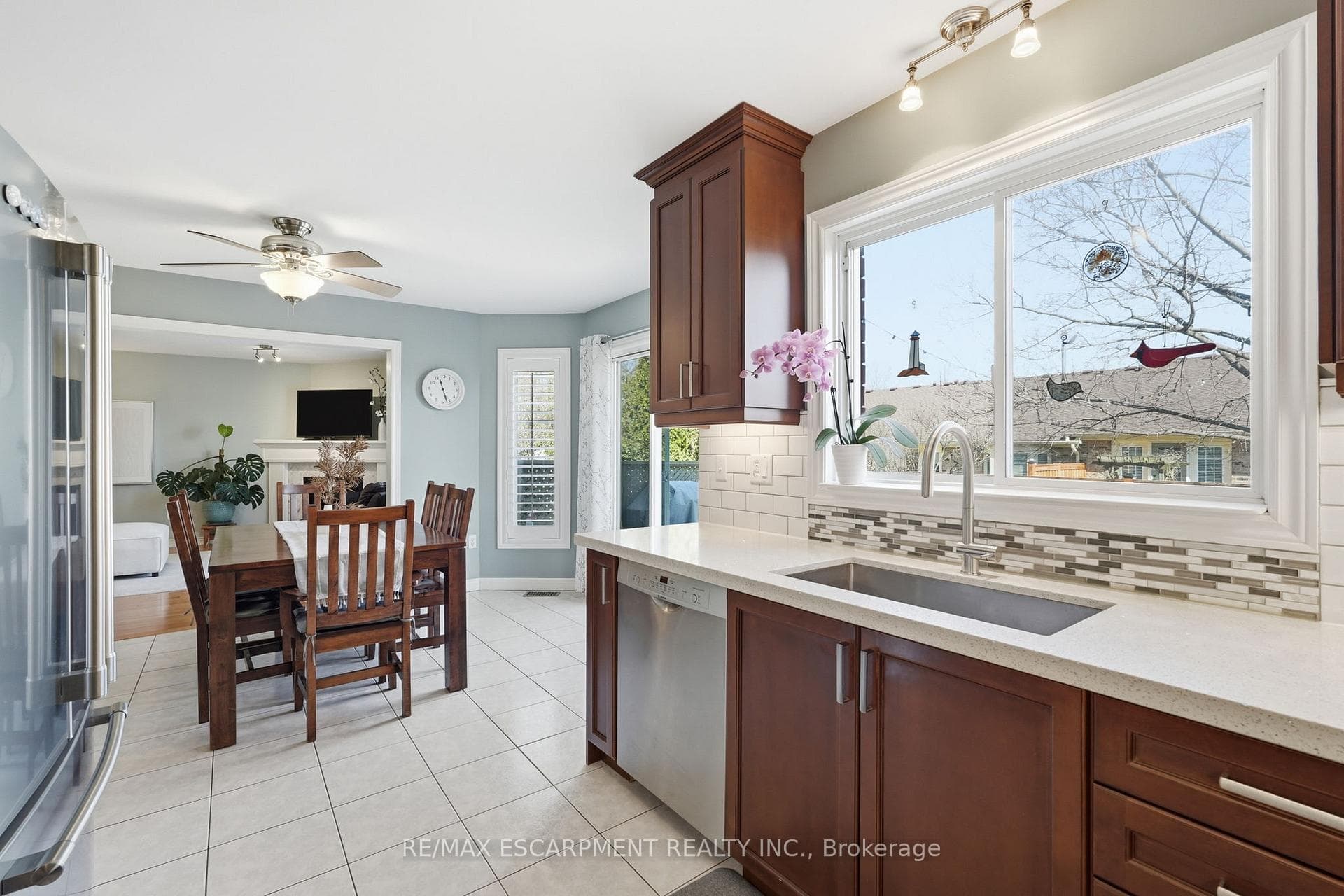 85 Heritage Drive photo 12