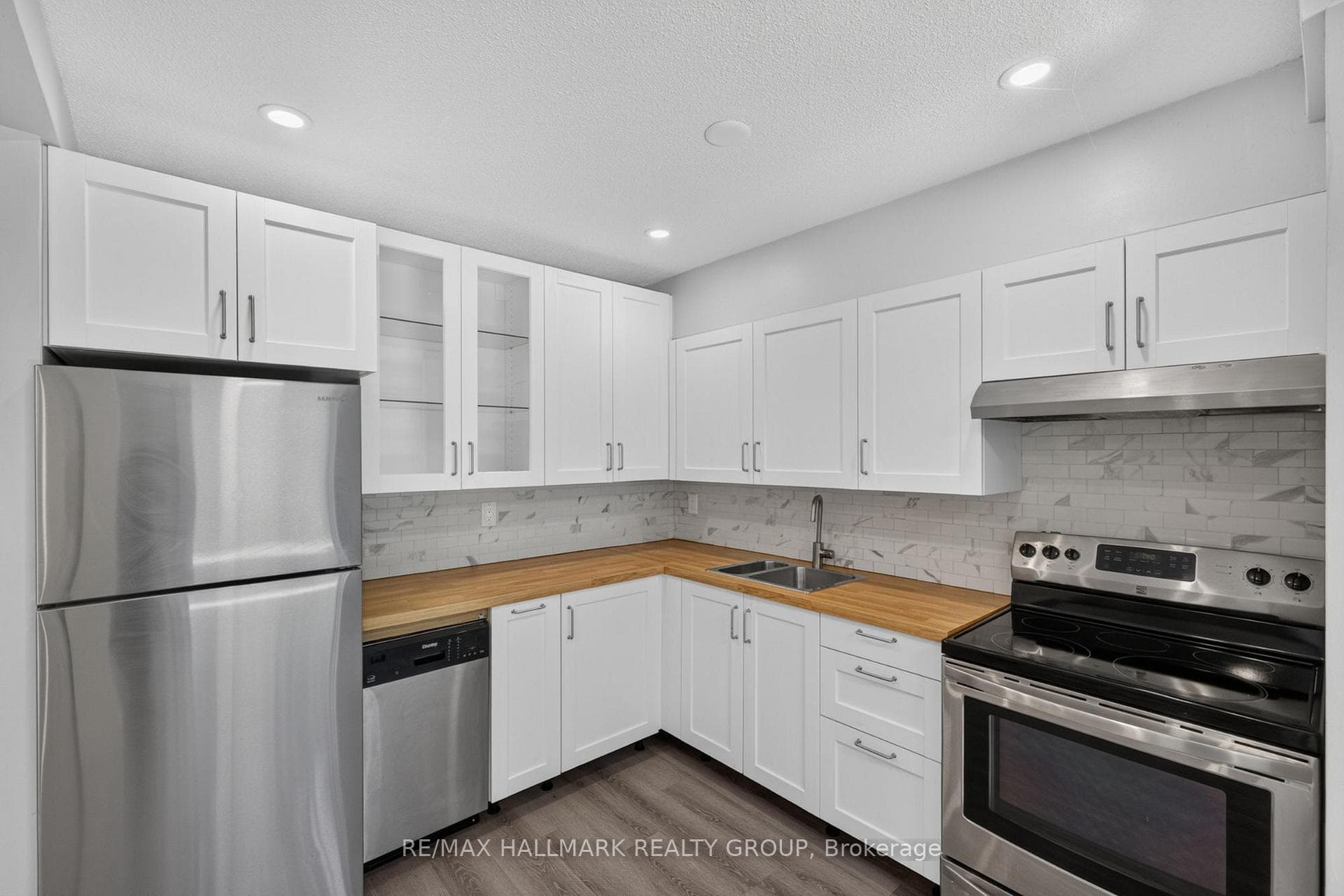 2080 Ogilvie Road Unit 9J photo 7