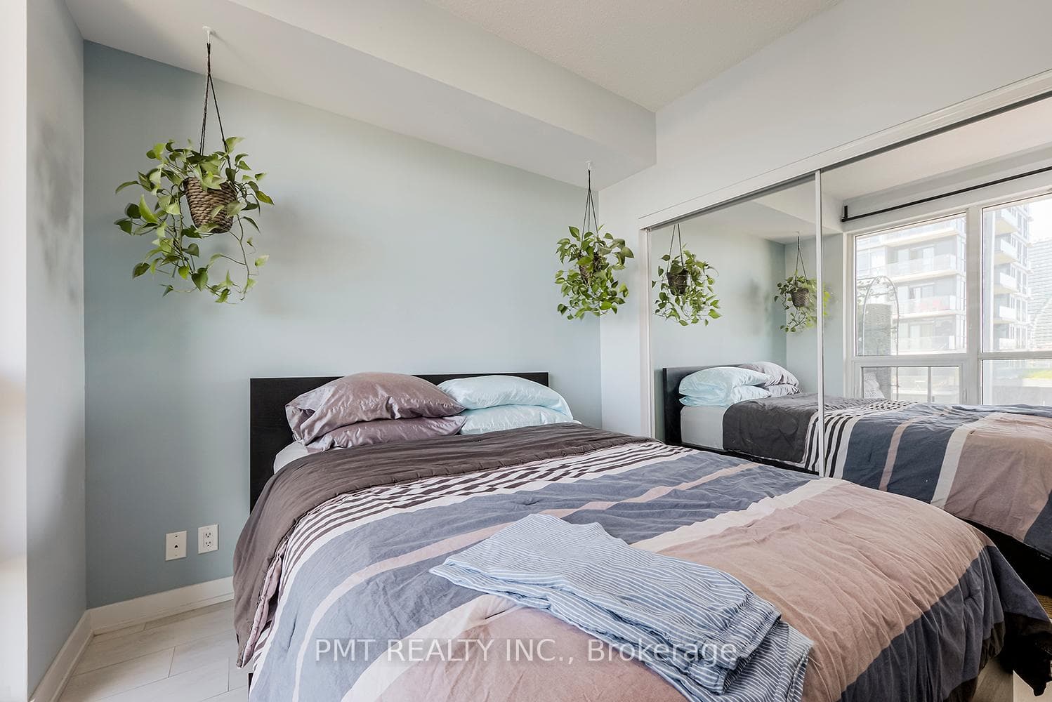 2212 Lake Shore Boulevard Unit 1010 photo 13