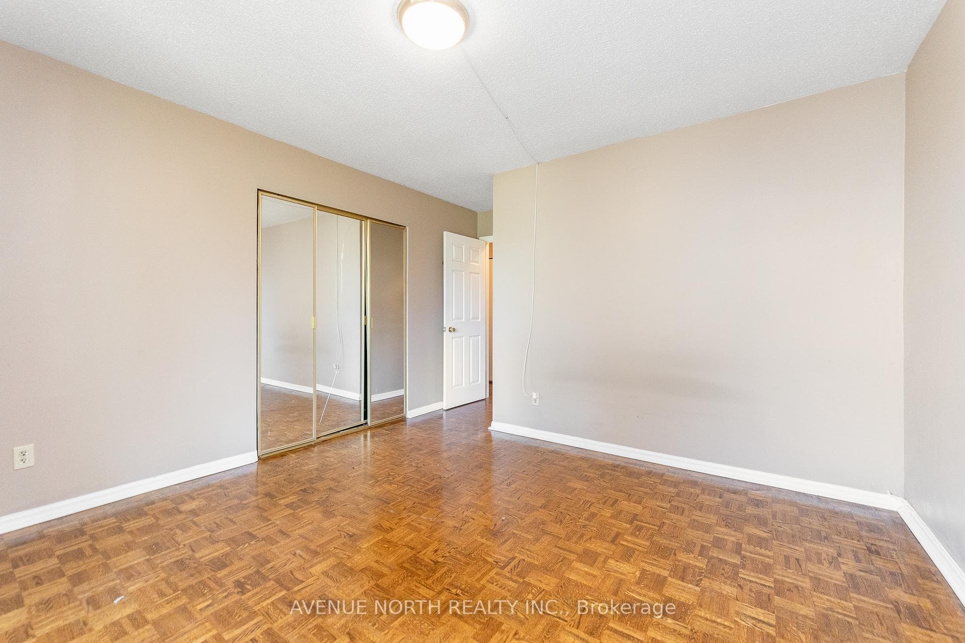 3005 Mccarthy Road photo 24