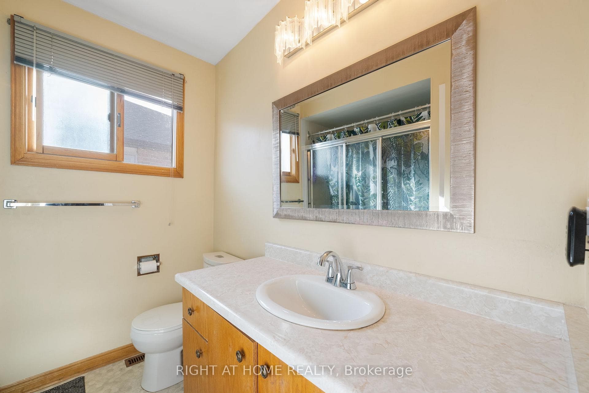5676 Brightpool Crescent photo 27
