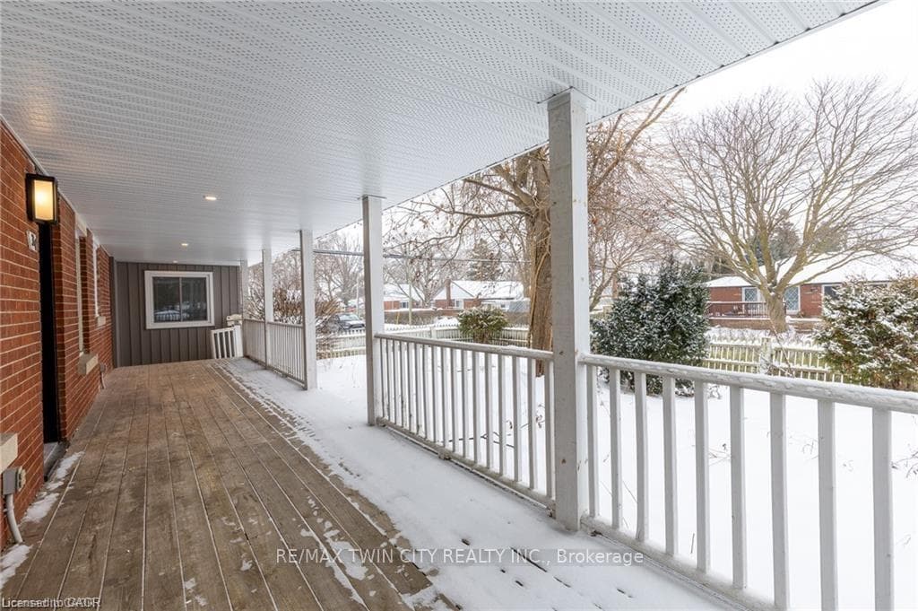 34 Close Avenue photo 3