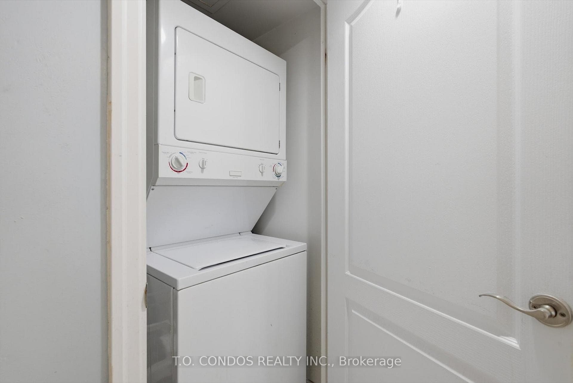 21 Hillcrest Avenue Unit 601 photo 18