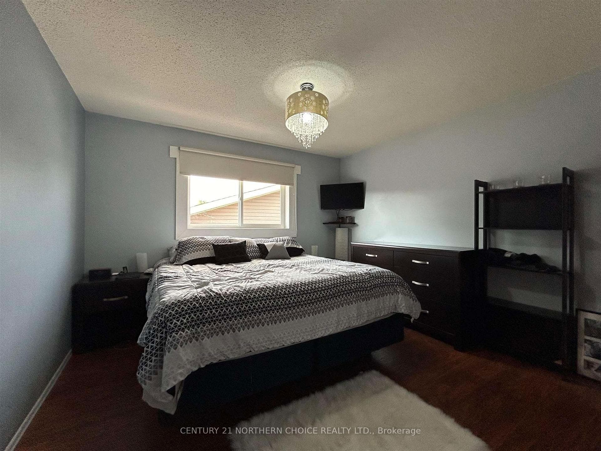 310 FIFTH Street photo 27