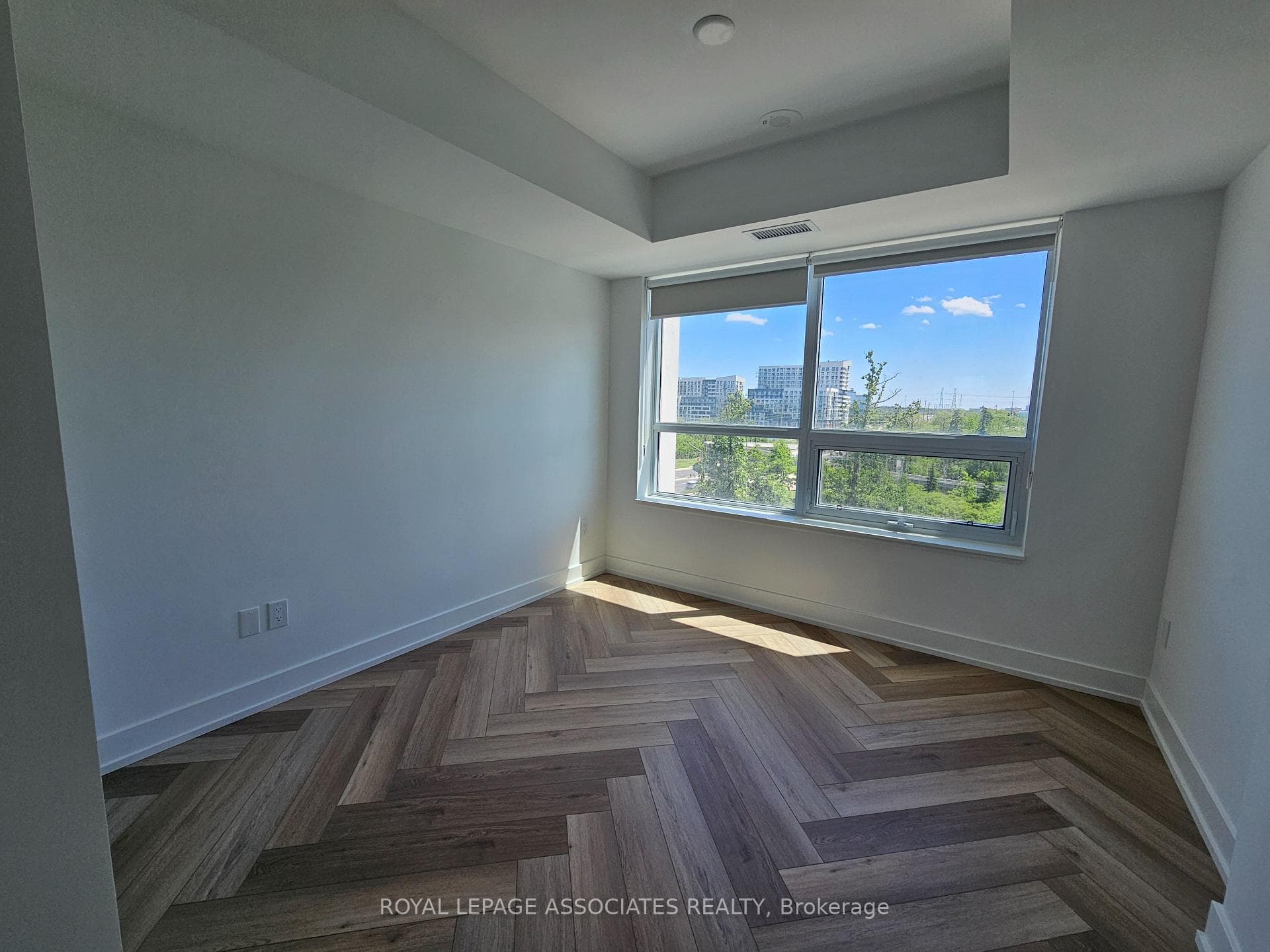 8 Cedarland Drive Unit 717 photo 10
