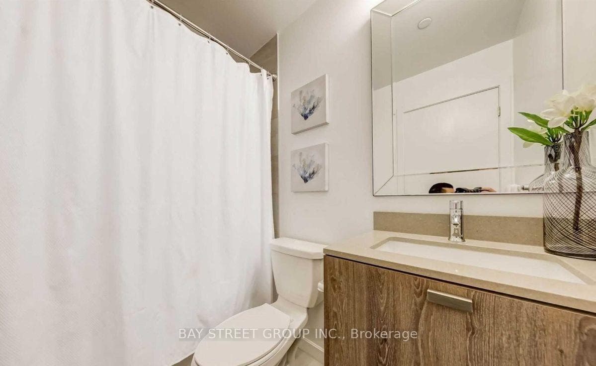 56 Forest Manor Road Unit 1102 photo 9