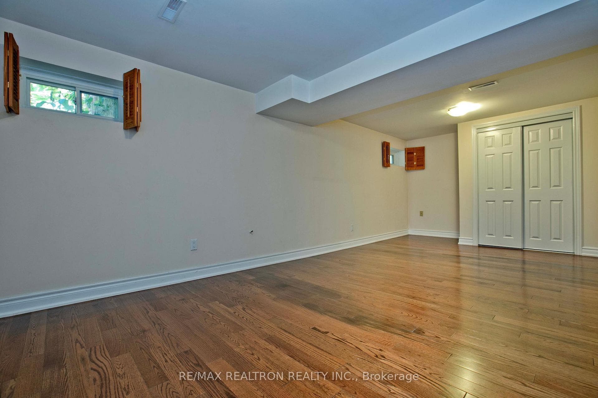 60 Tooklea Crescent photo 22