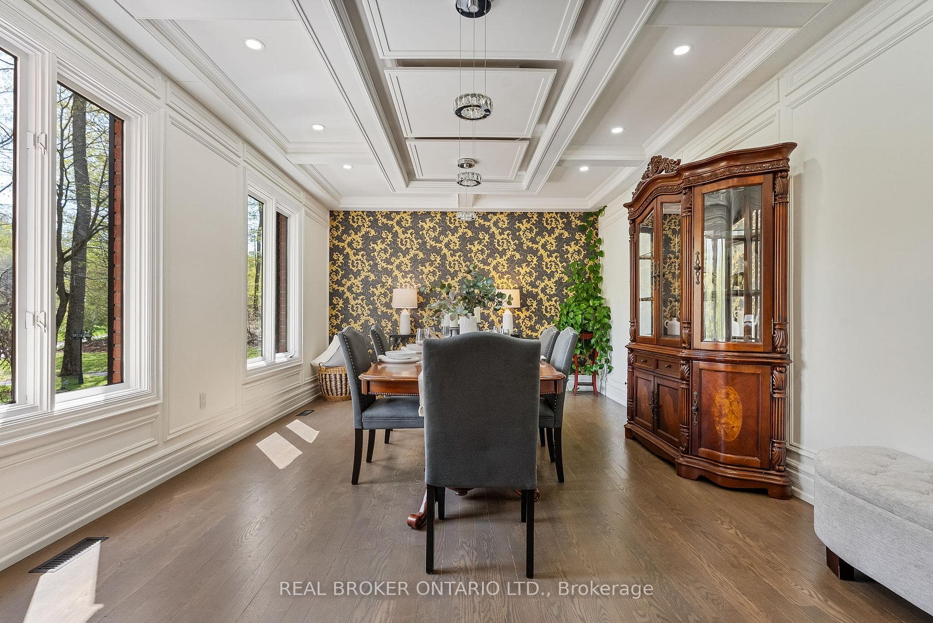 10 Oakview Place photo 11