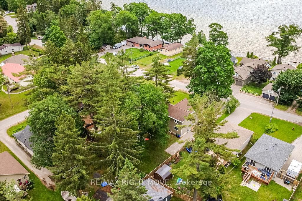 2956 Lakeside Drive photo 47