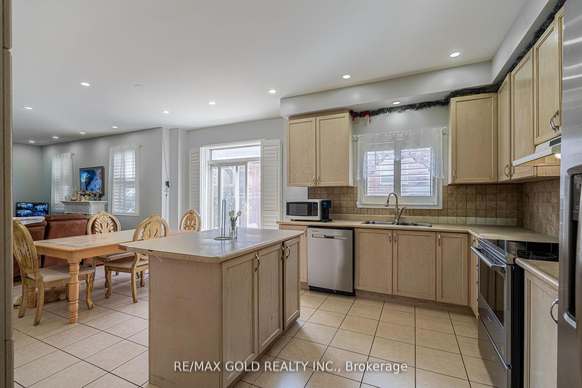 10 Sugarcane Avenue photo 10