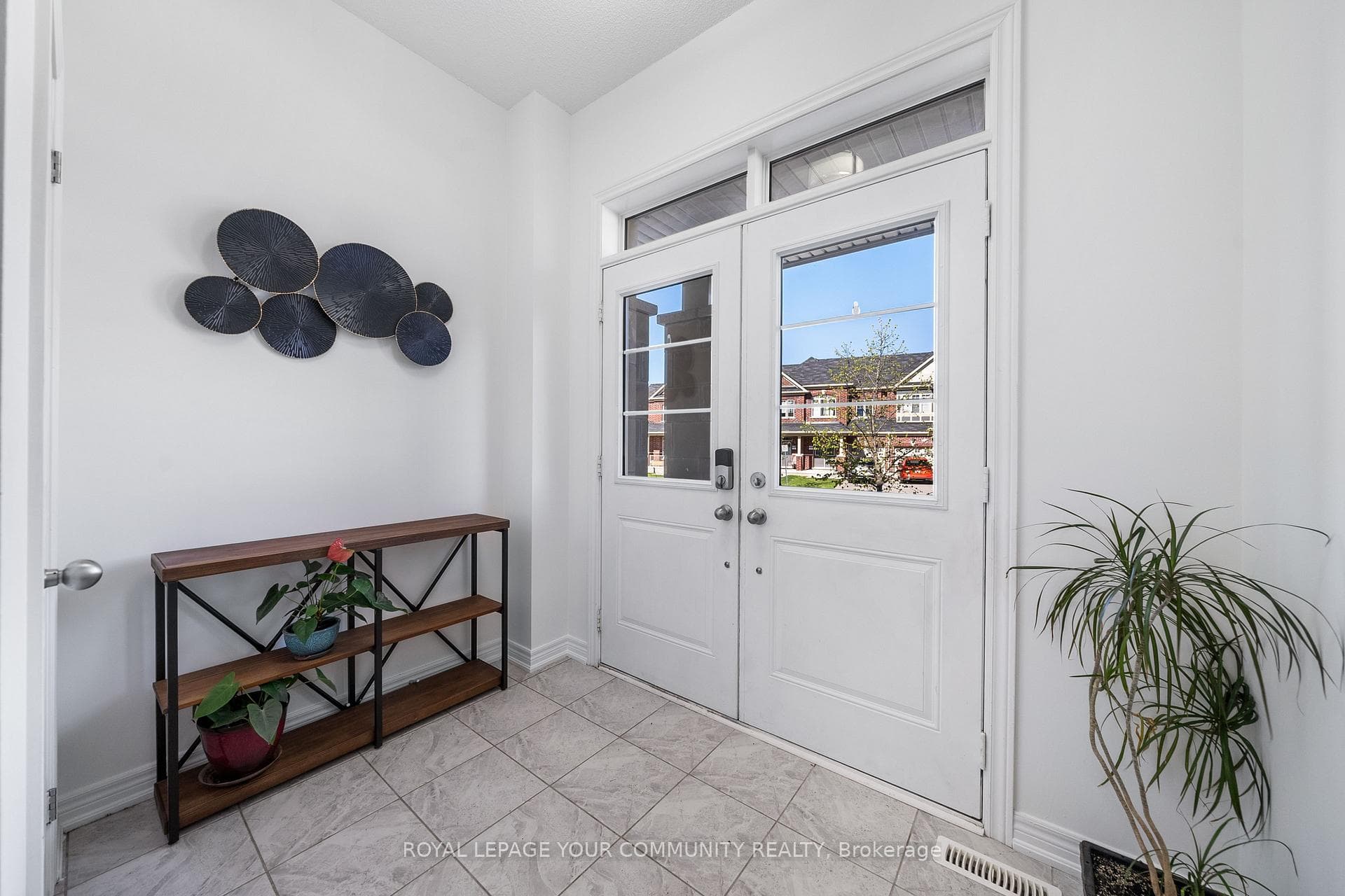 98 Gower Drive photo 5