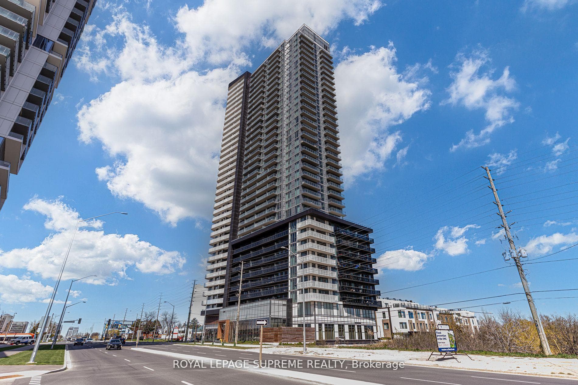 7895 Jane Street Unit PH16 photo 1