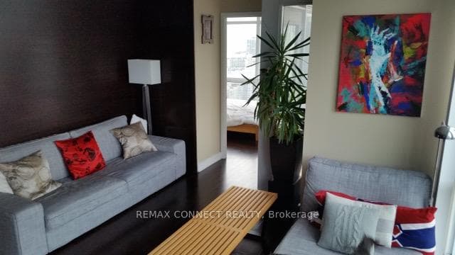 11 Brunel Court Unit 3003 photo 3