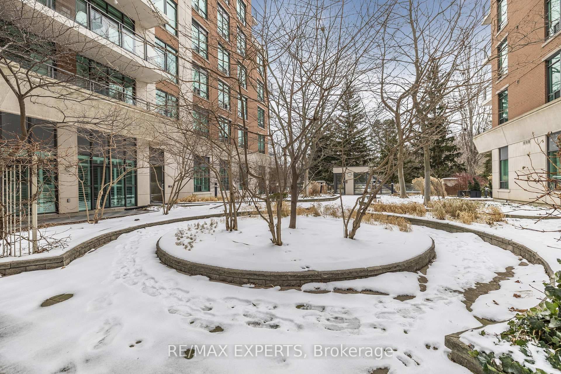 319 Merton Street Unit 1005 photo 28