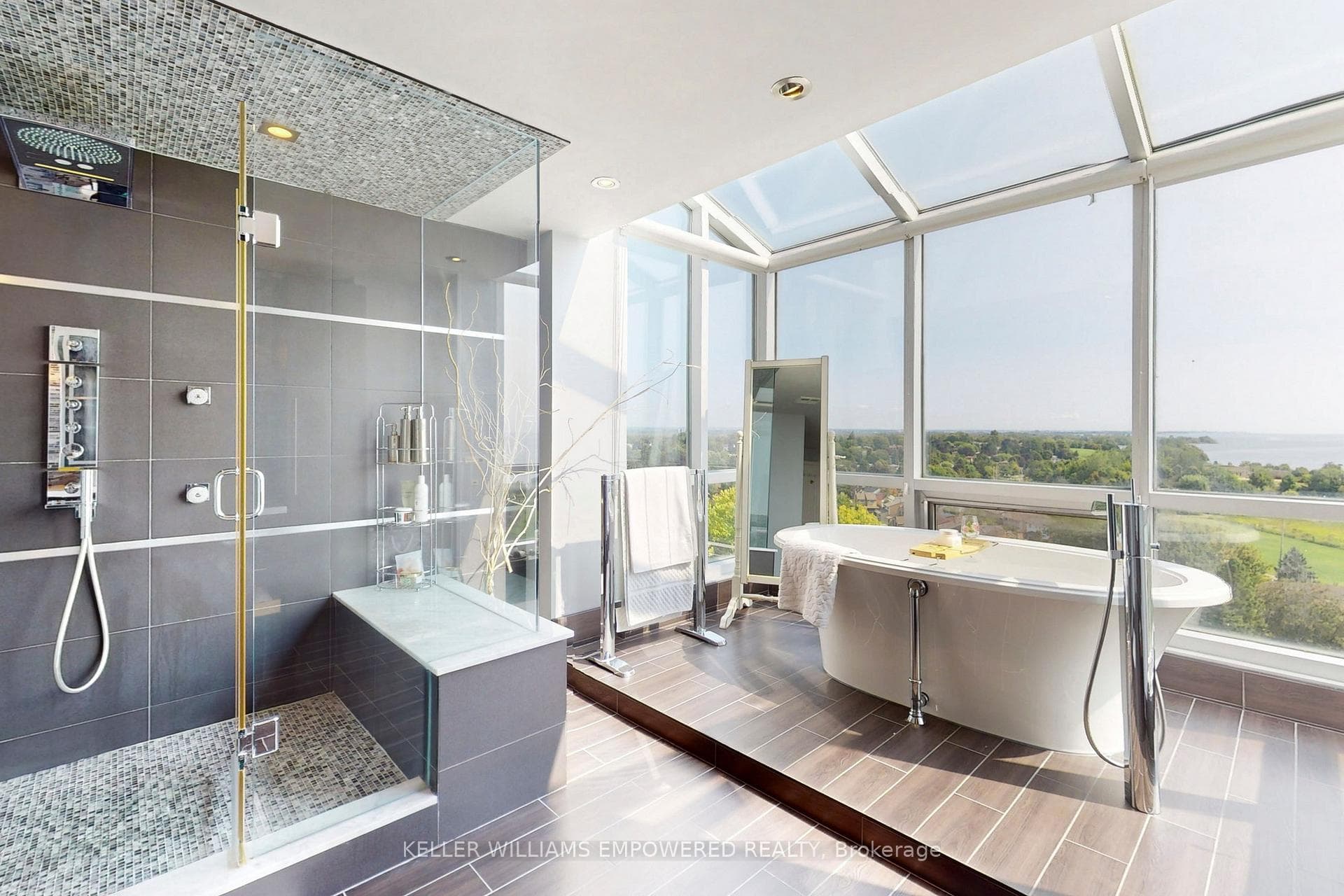 Heated Flrs, Glass shower, Rain Head & Body Jets
