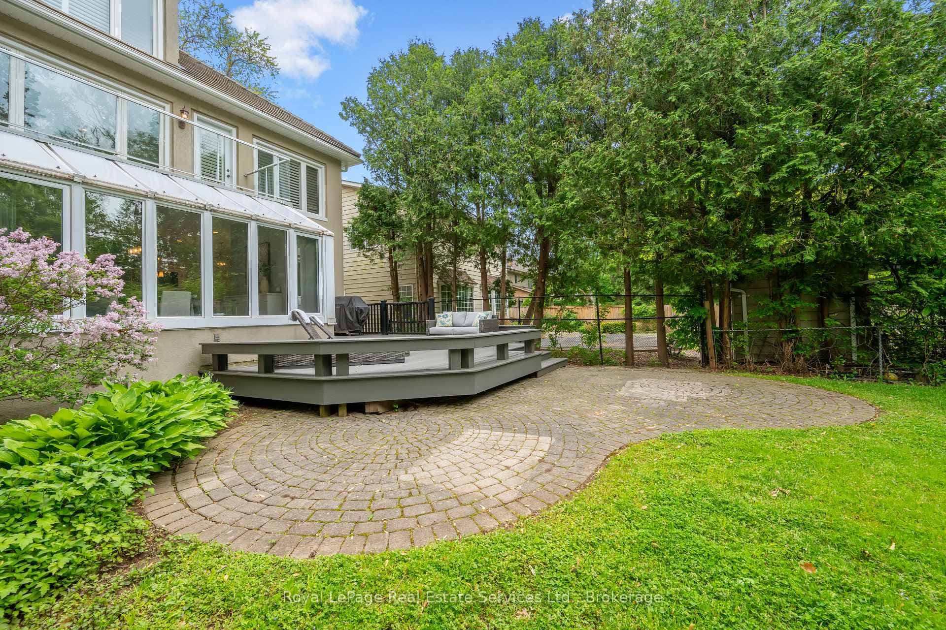 480 CHARTWELL Road photo 45