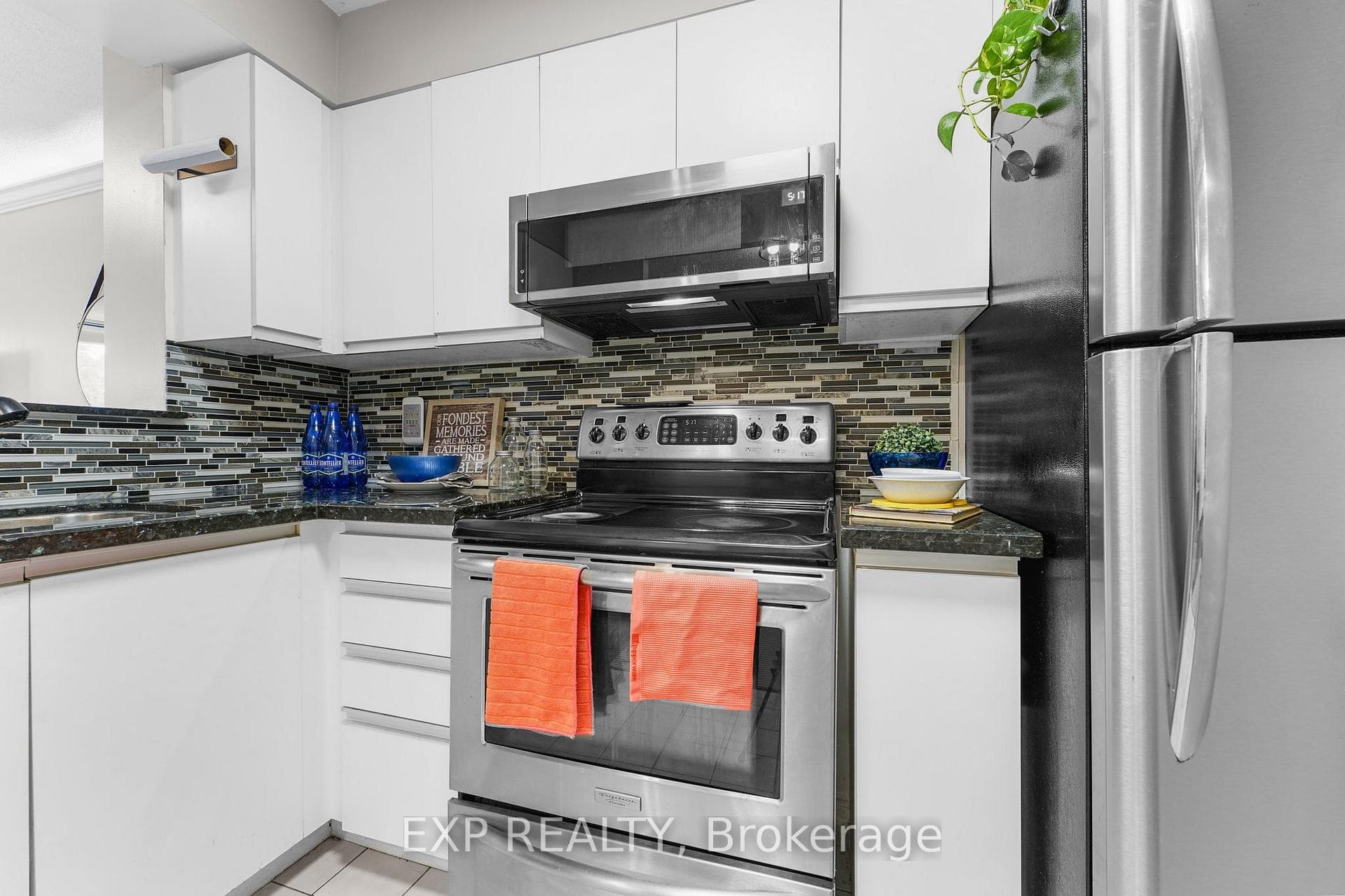 480 Mclevin Avenue Unit 104 photo 12
