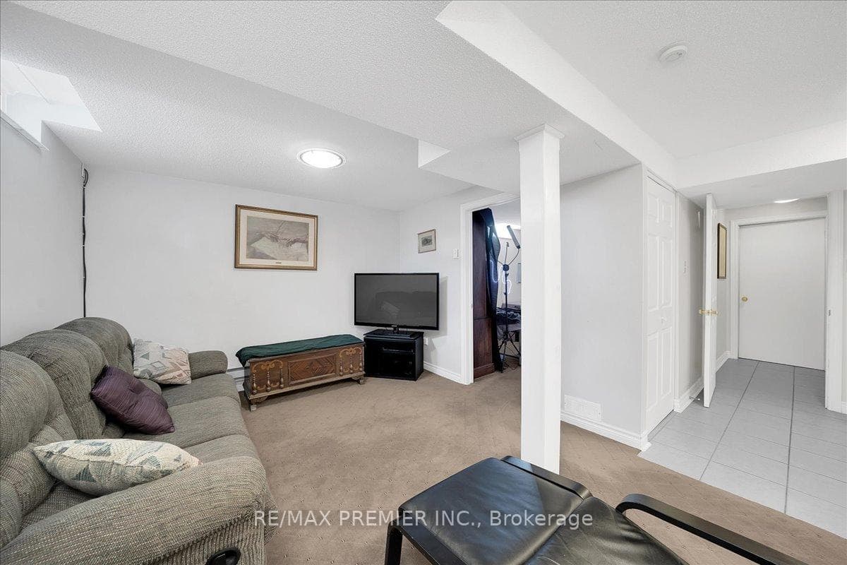 17 Berrydown Drive photo 30