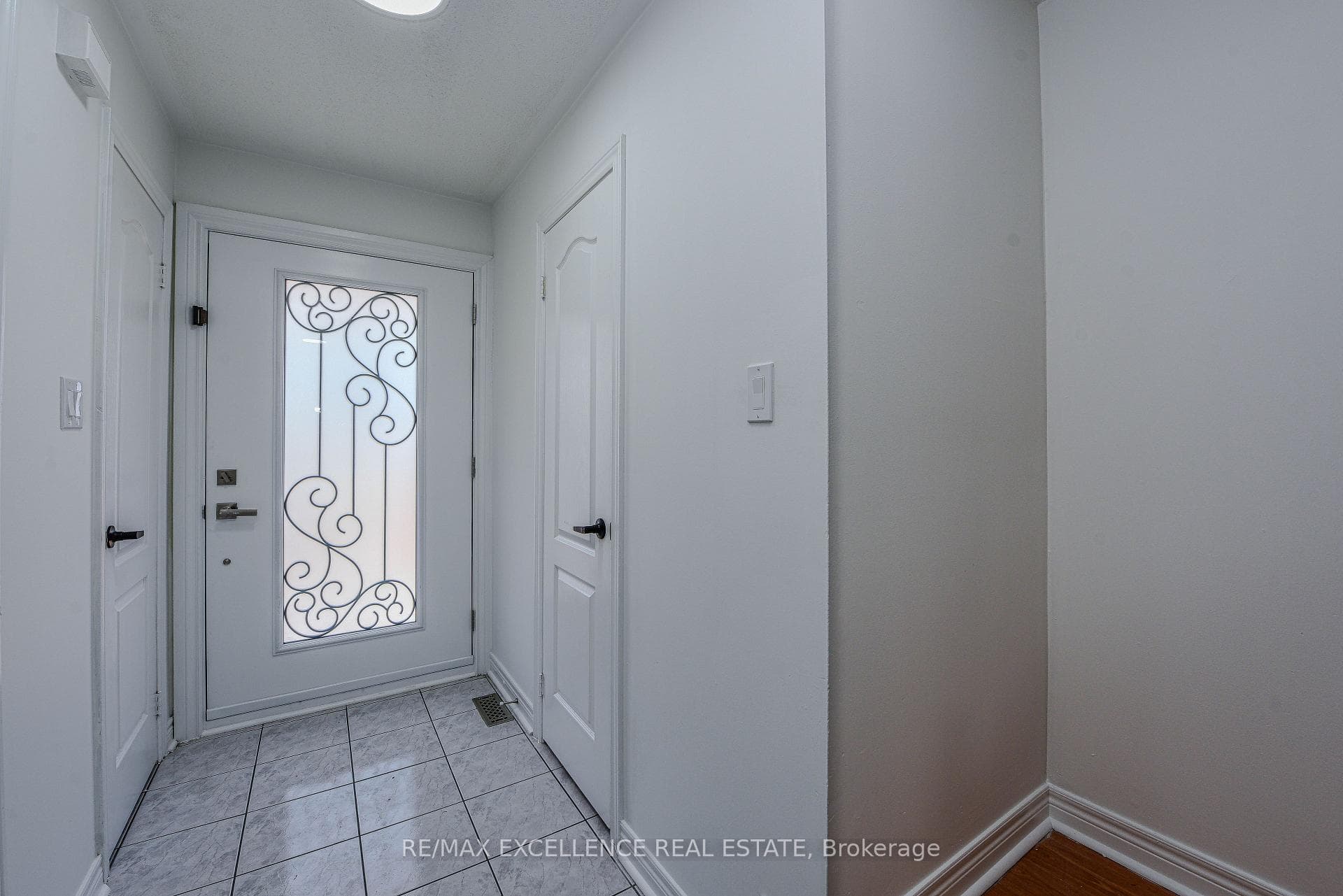 71 Oatfield Road photo 4
