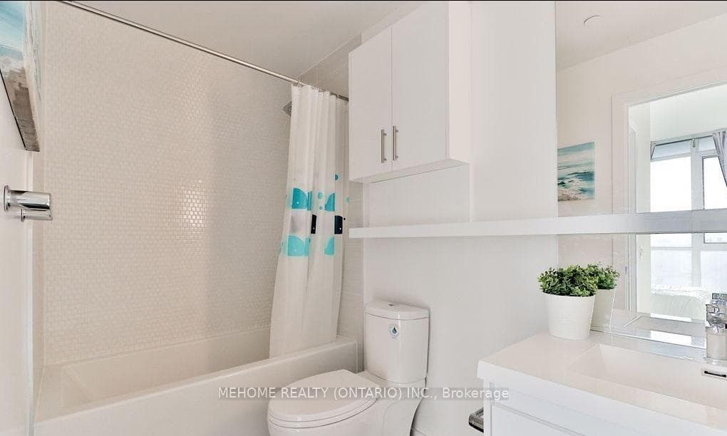 128 Fairview Mall Drive Unit 1402 photo 14
