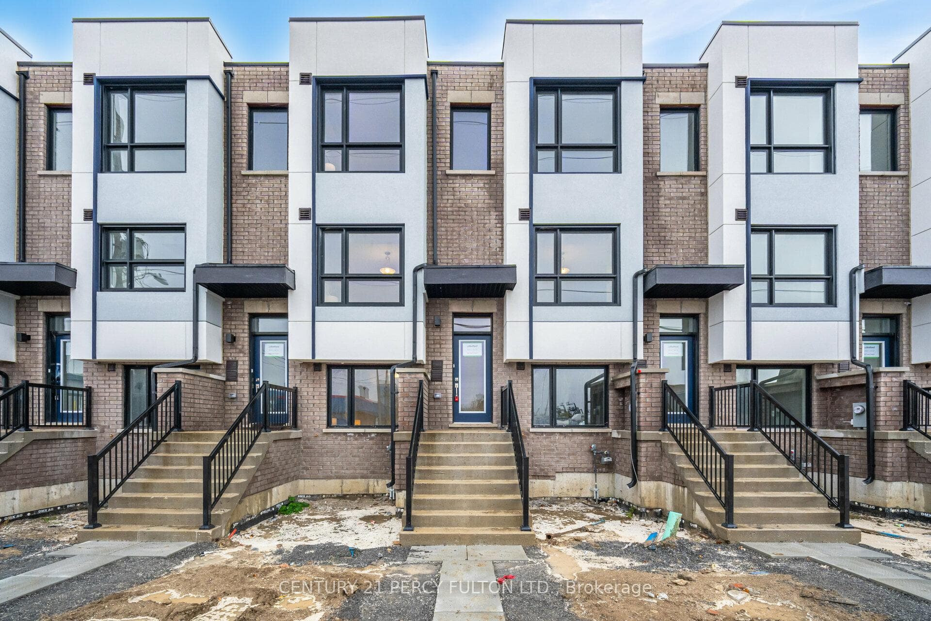 147 Hunt Street photo 1