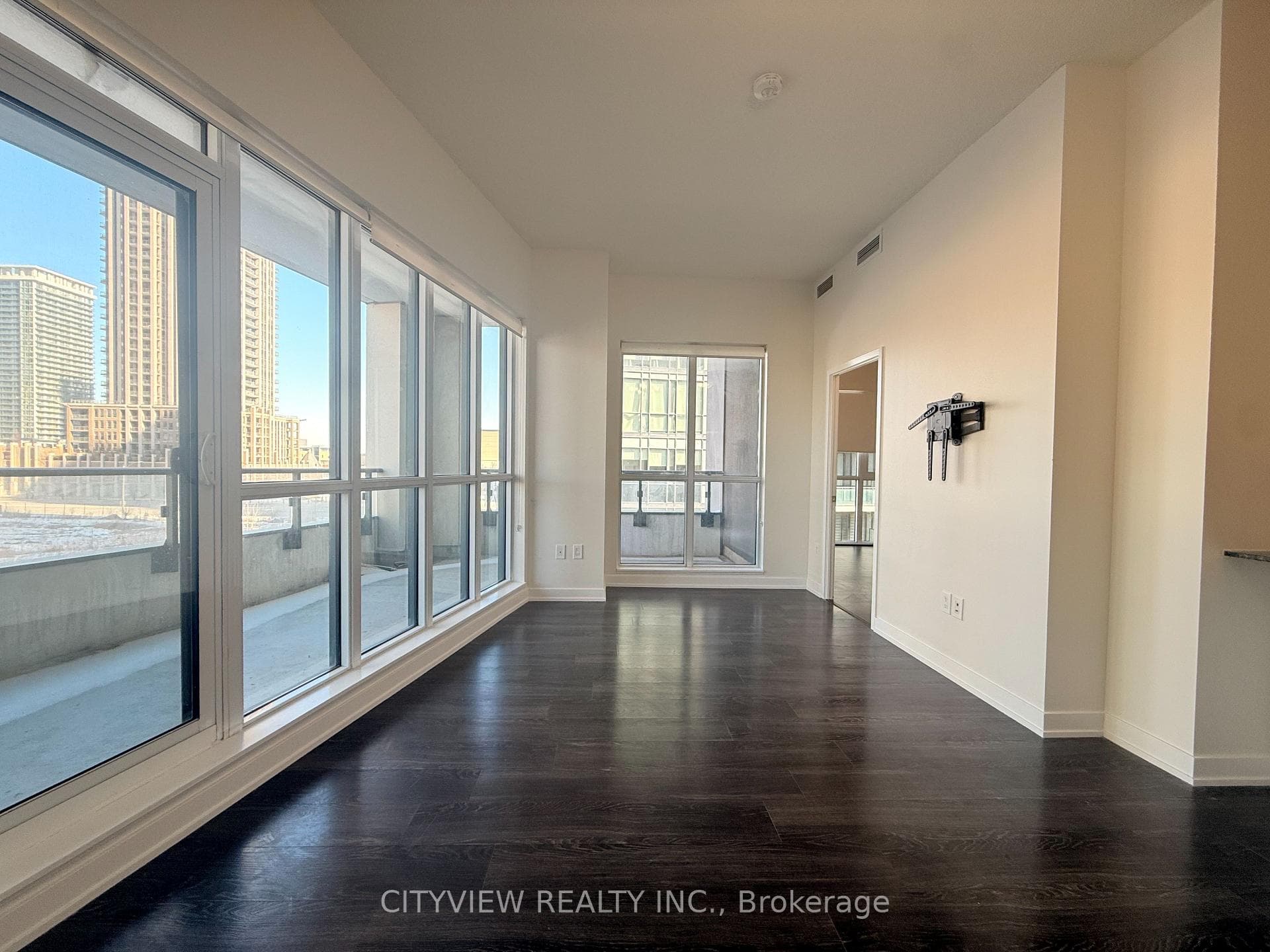 4085 Parkside Village Drive Unit 407 photo 4