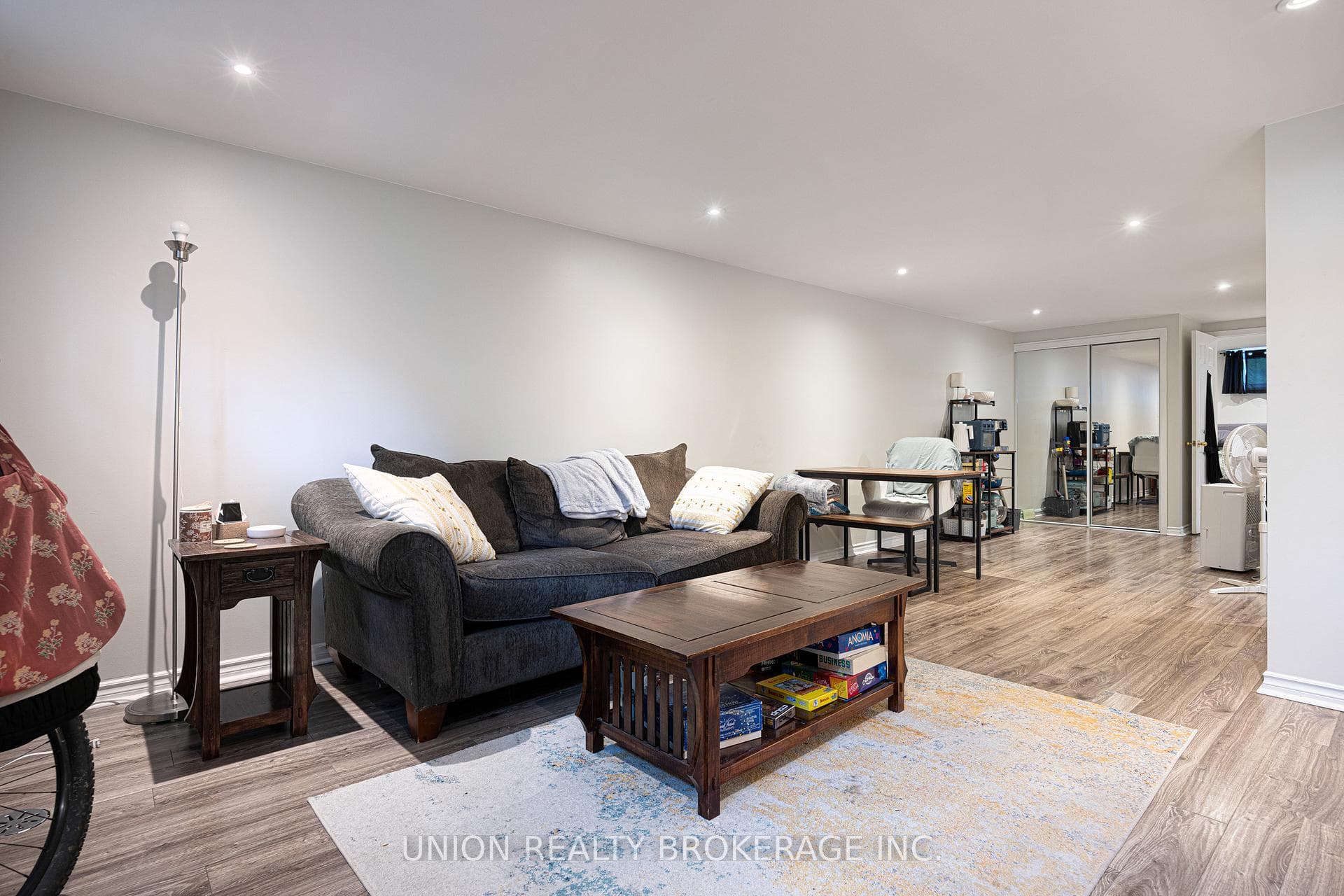 7 Norwood Road photo 33