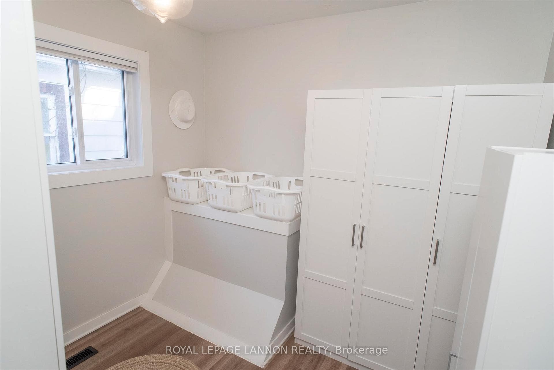 253 Kenogami Avenue photo 26