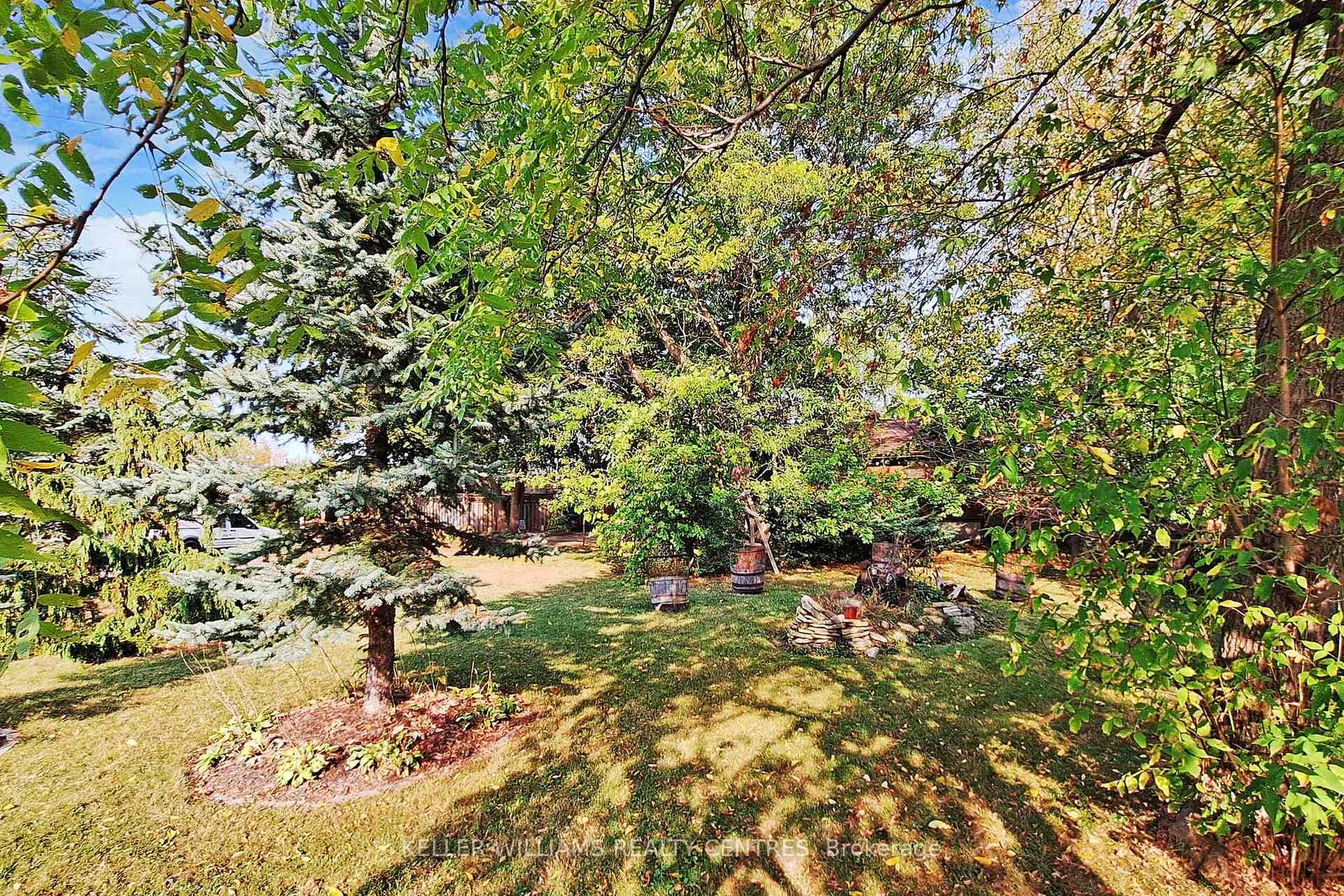 25985 Woodbine Avenue photo 25