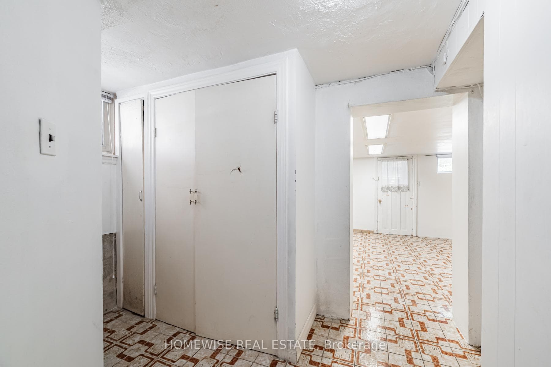 25 Marlee Avenue photo 22