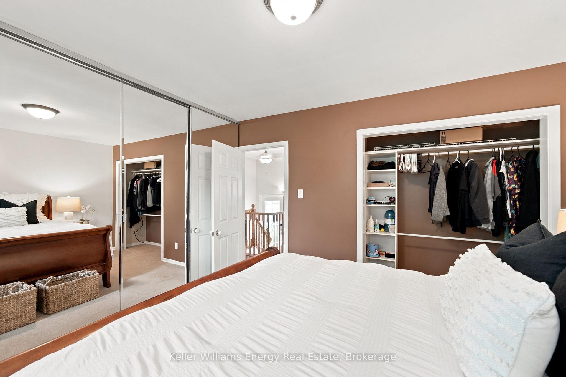 1010 Regent Drive photo 19