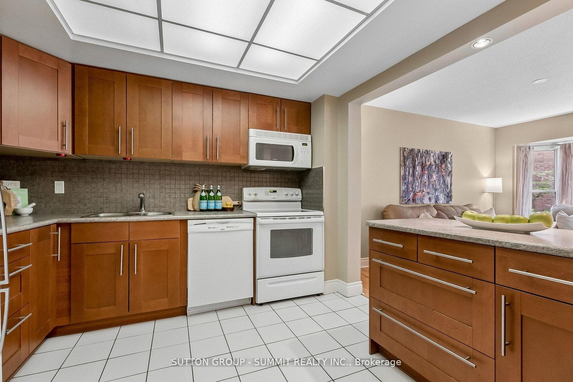 10 Tamarack Circle photo 26