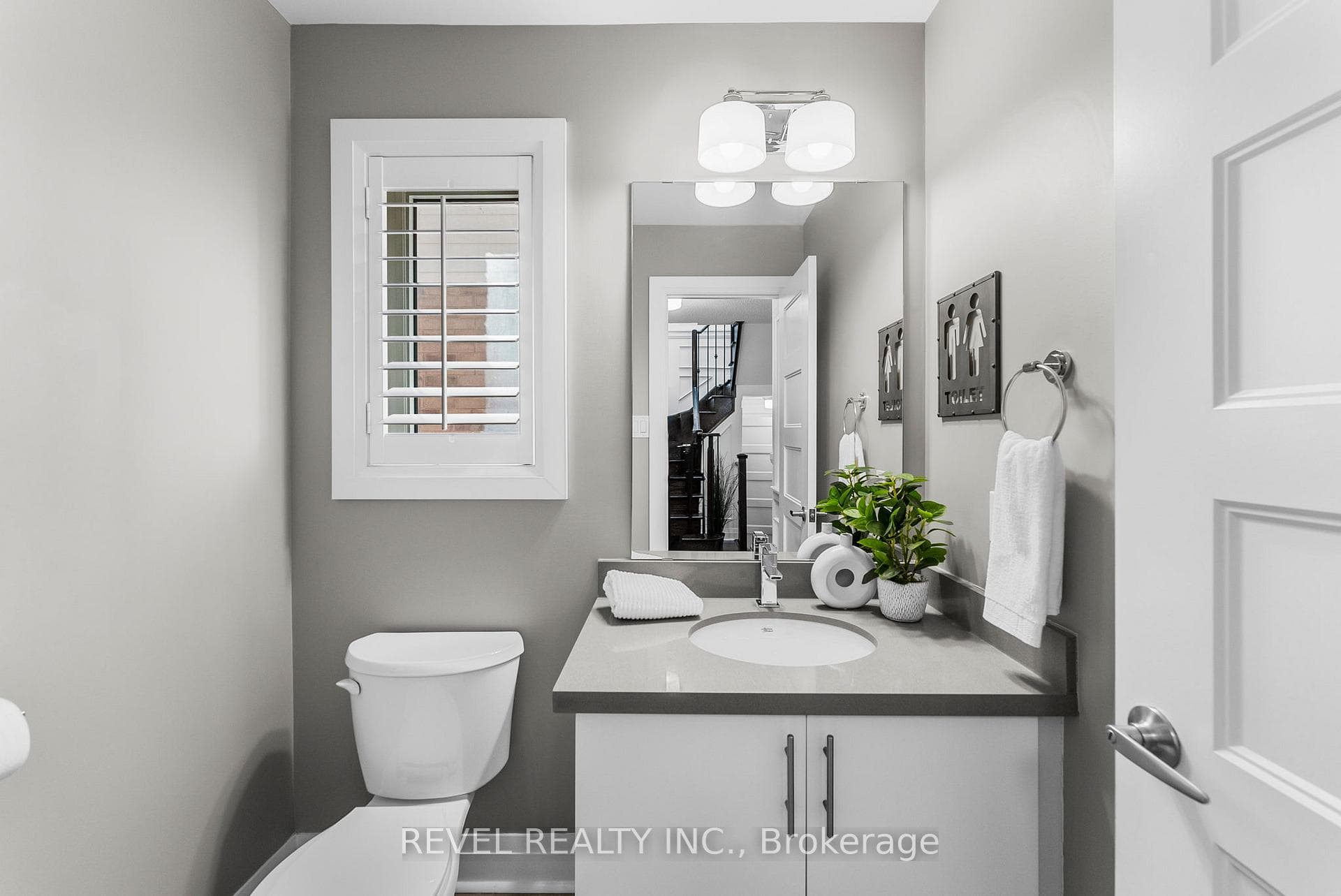 97 Sharplin Drive photo 9