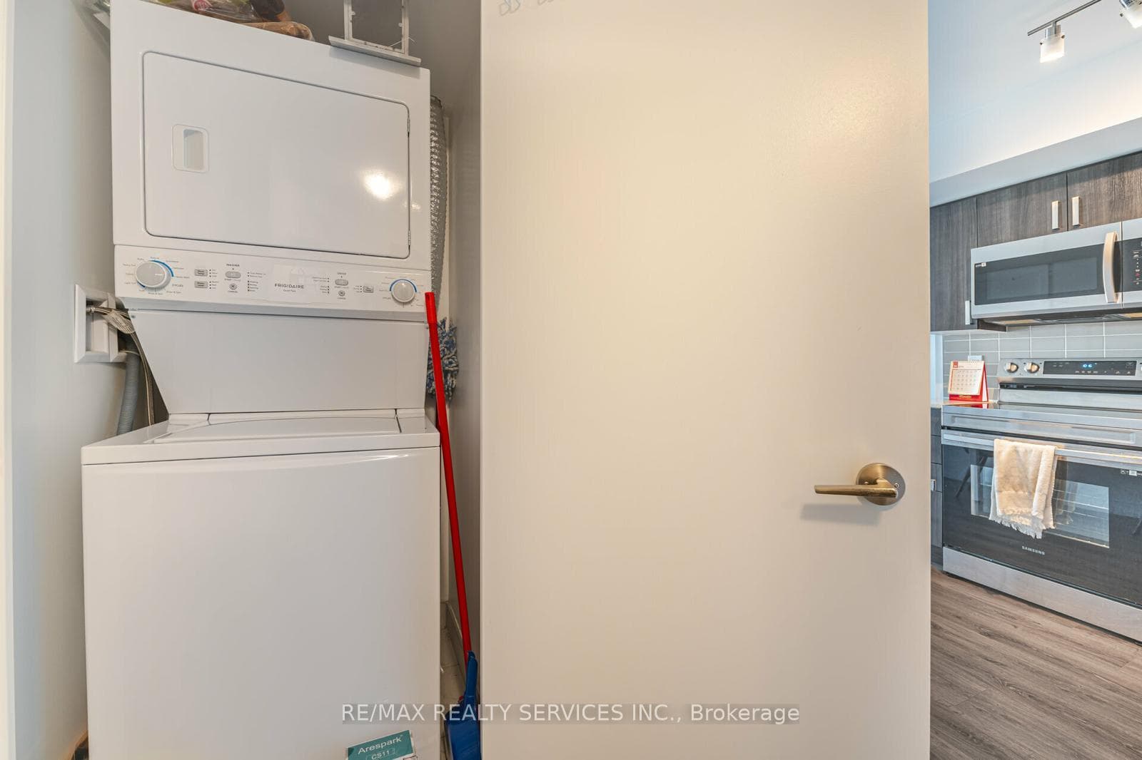 1480 Bayly Street Unit #806 photo 4