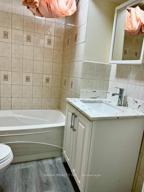 960 Winterton Way photo 5