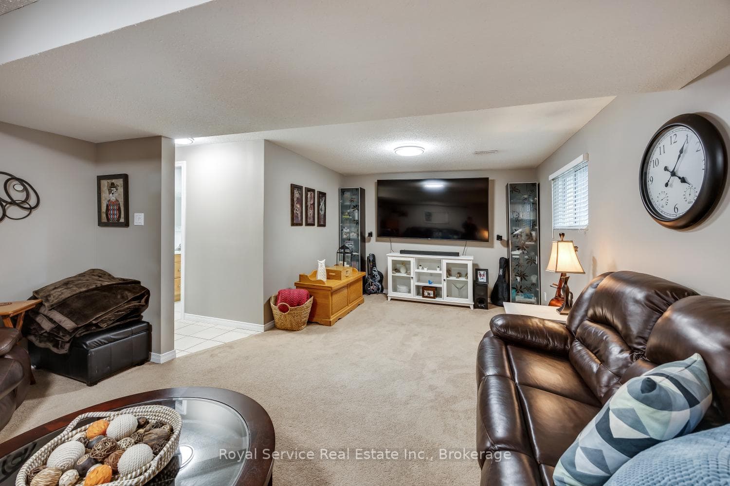 900 Stewart Drive photo 31