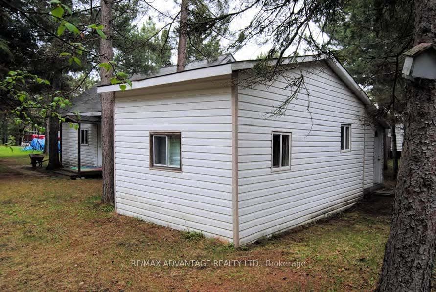 1594 Lakeshore Drive photo 16