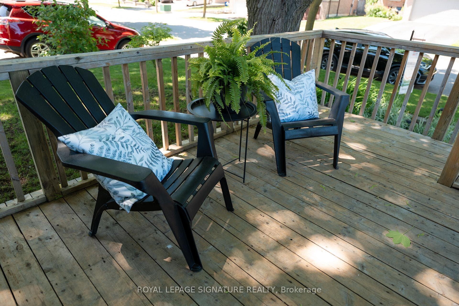 1604 Geta Circle photo 2