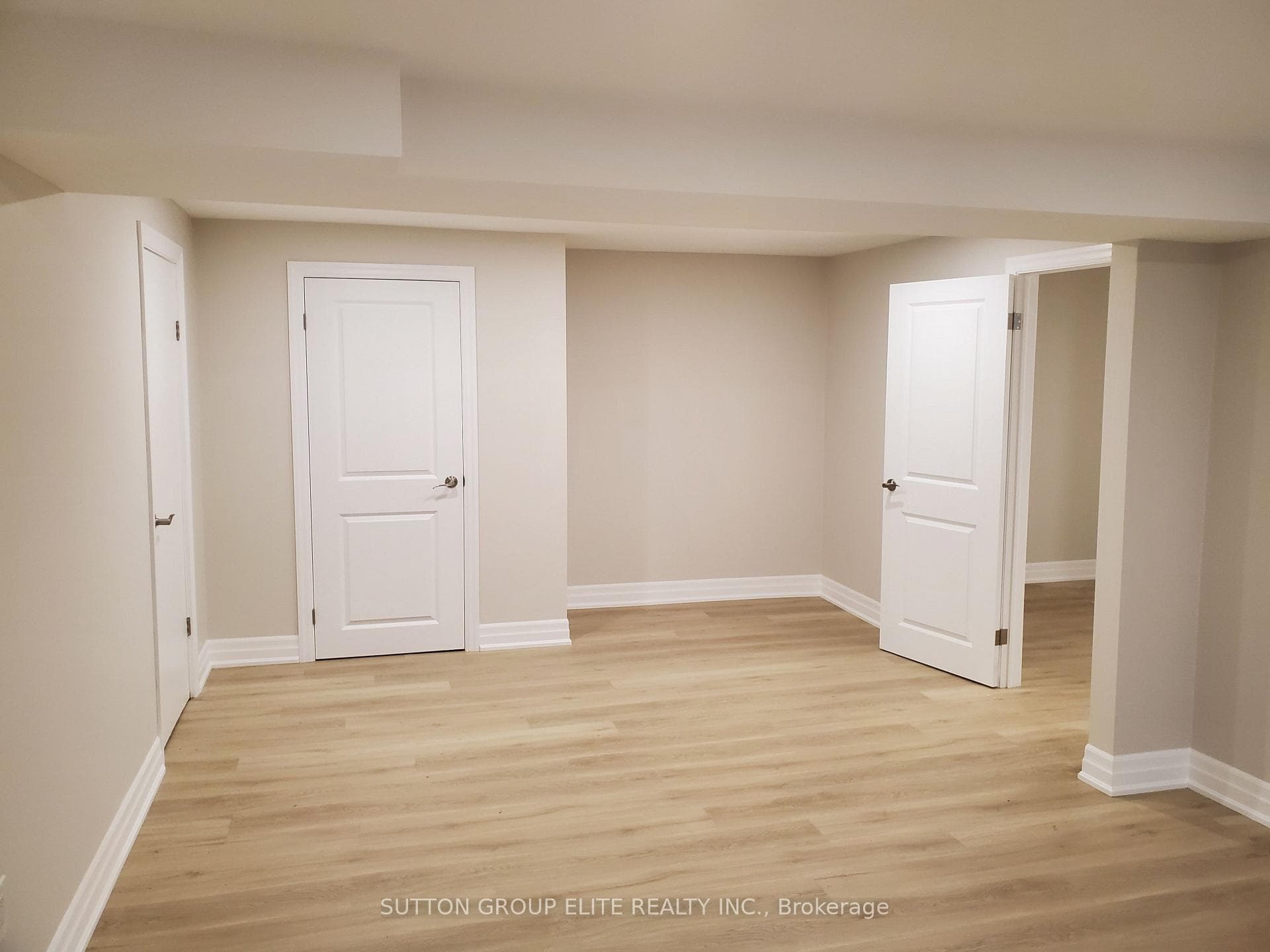 3164 Fieldgate Drive photo 8