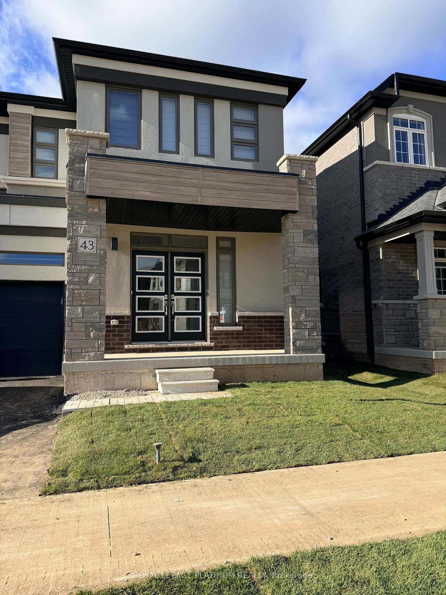 43 Mckernan Avenue photo 2