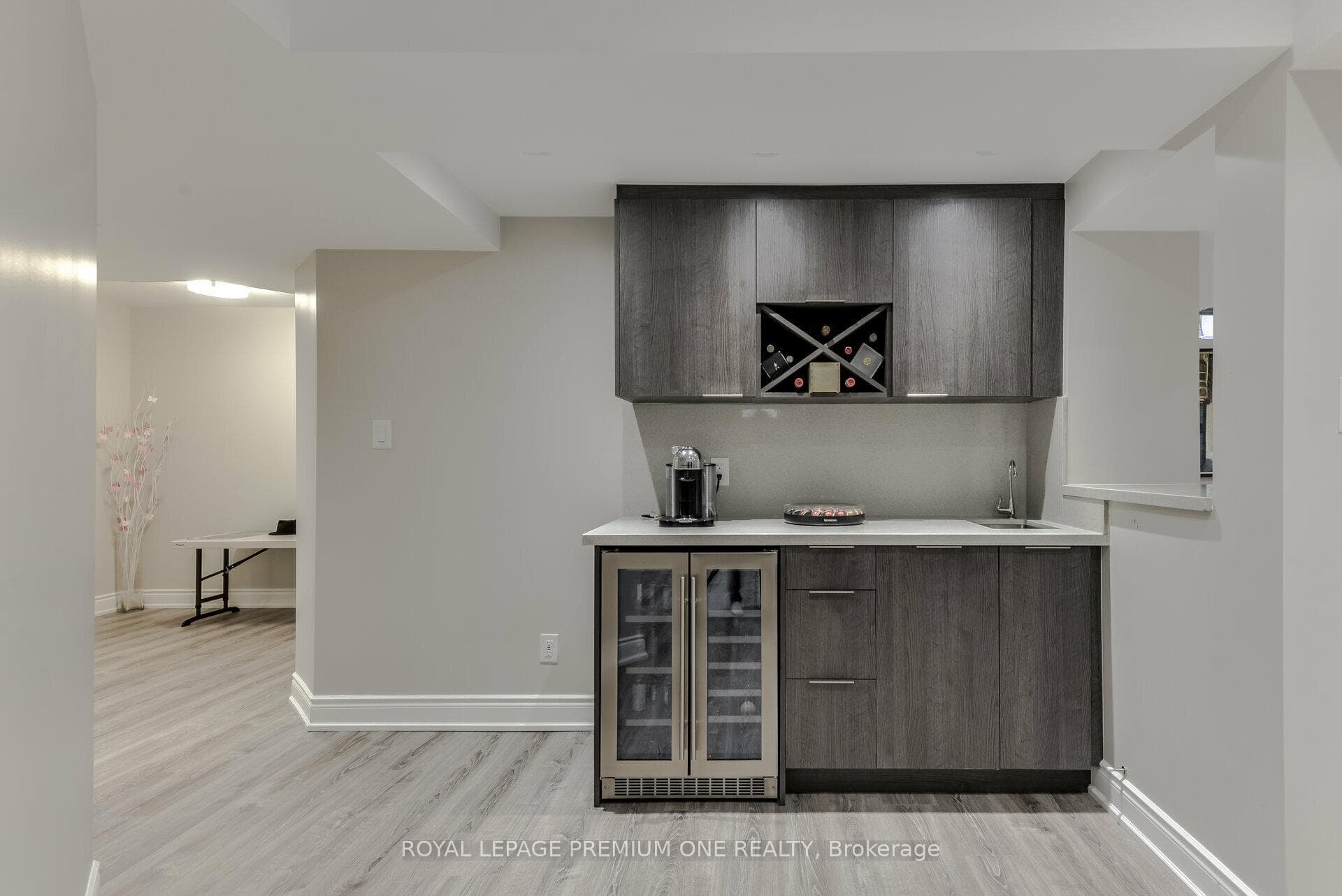 107 Headwind Boulevard photo 43