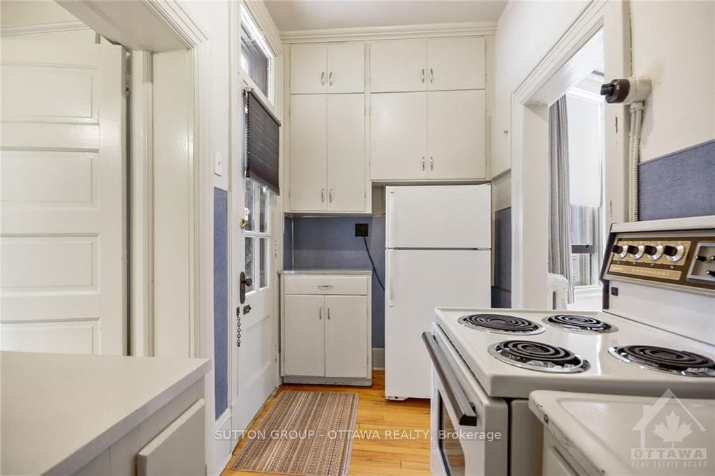 124 FOURTH Avenue Unit 1 photo 12