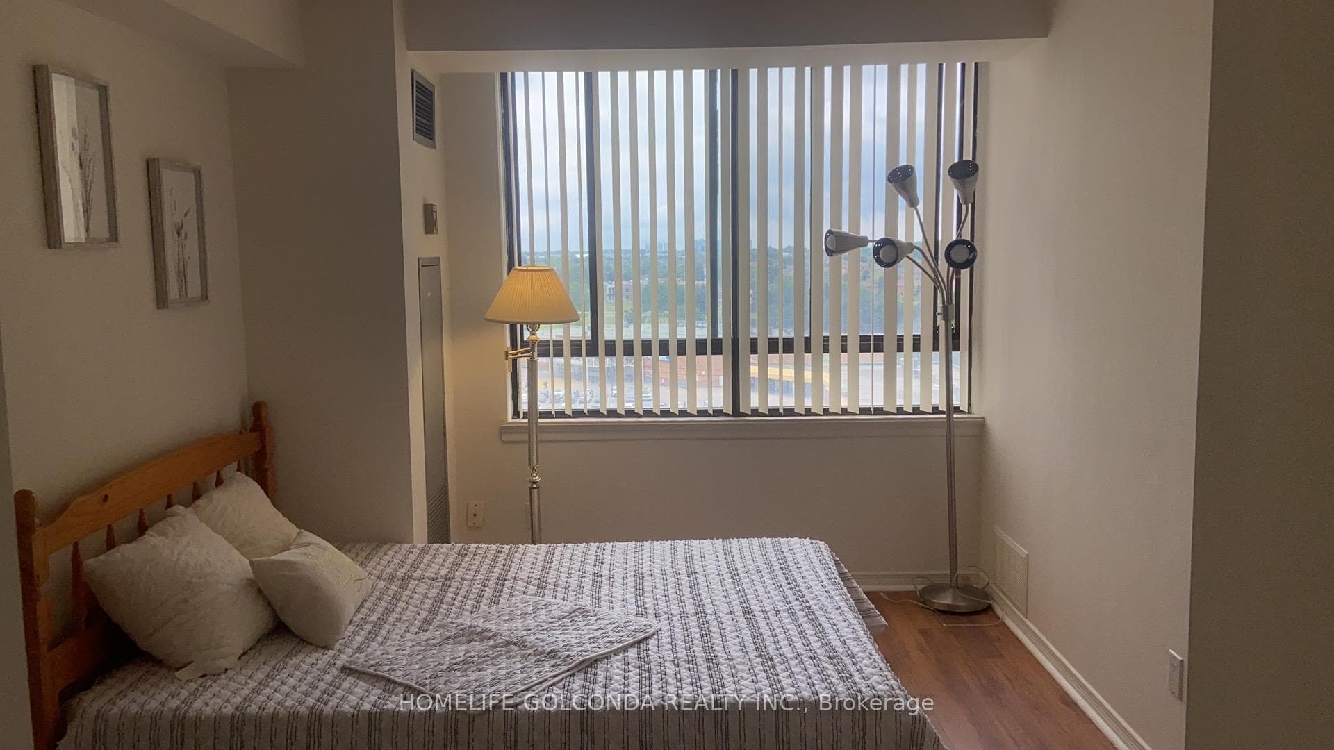 75 Bamburgh Circle Unit 1022 photo 8
