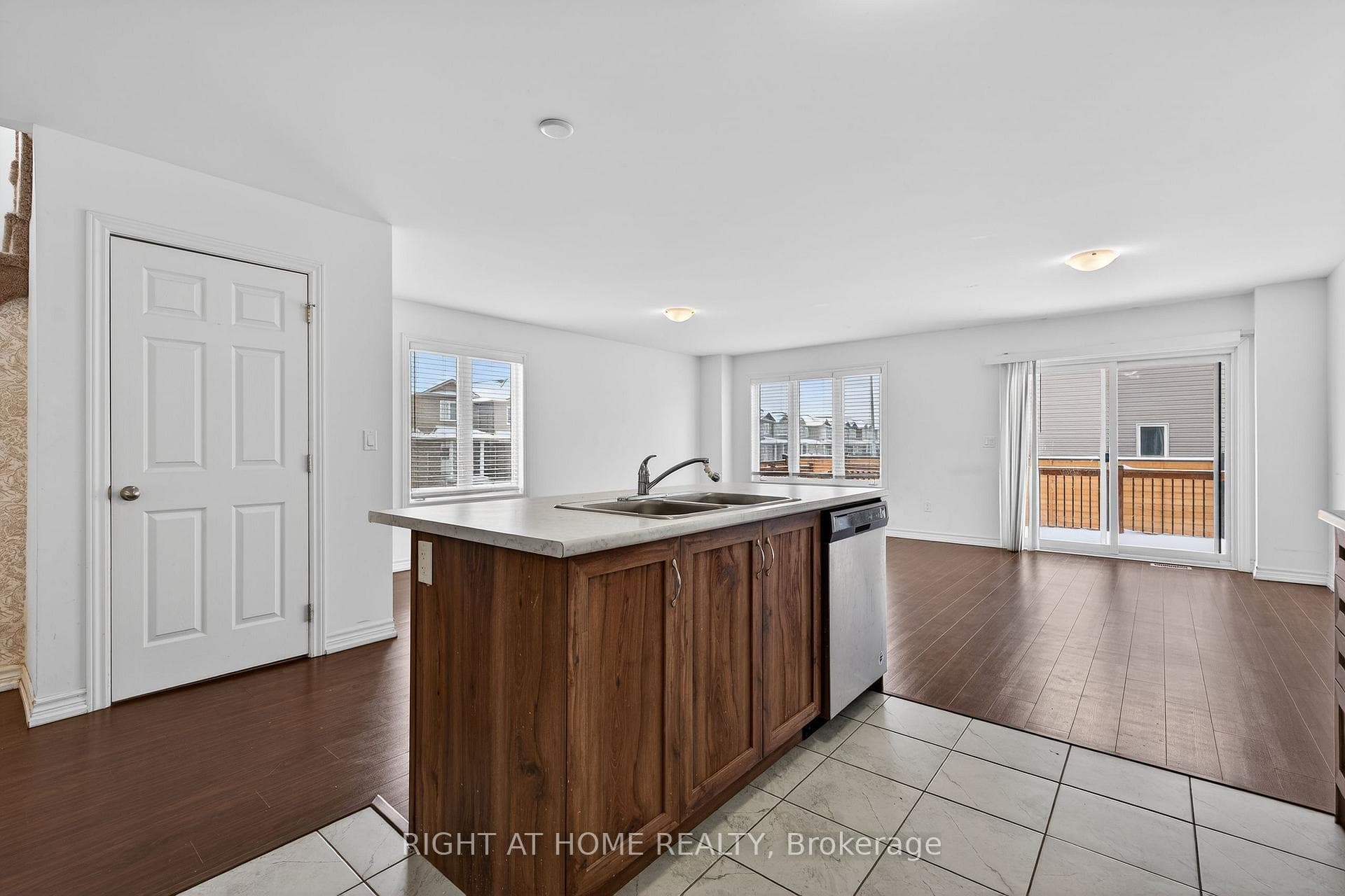 73 Brennan Crescent photo 16