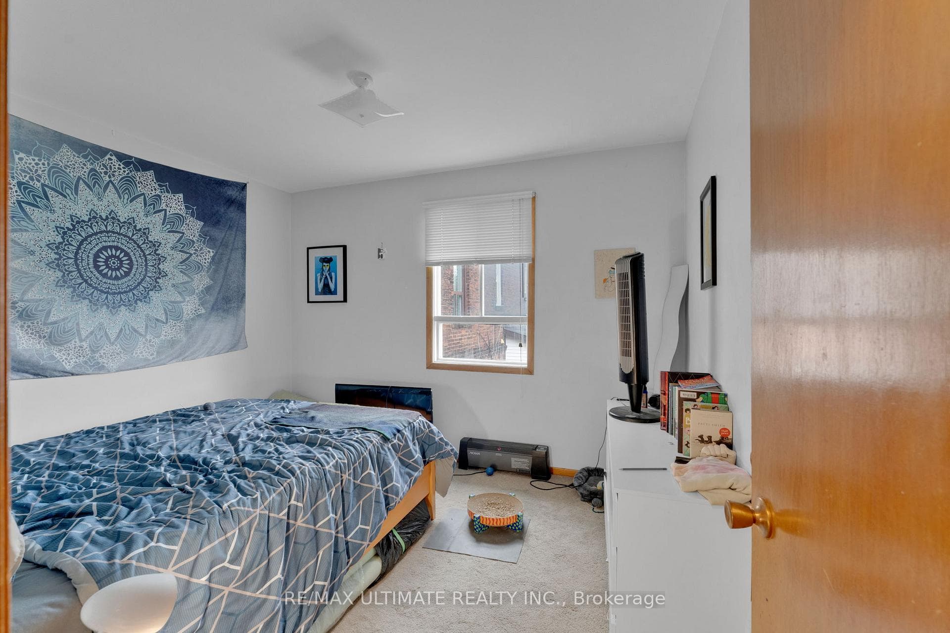 347 Lansdowne Avenue photo 14
