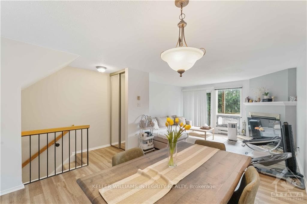 6704 JEANNE D'ARC Boulevard Unit B photo 7