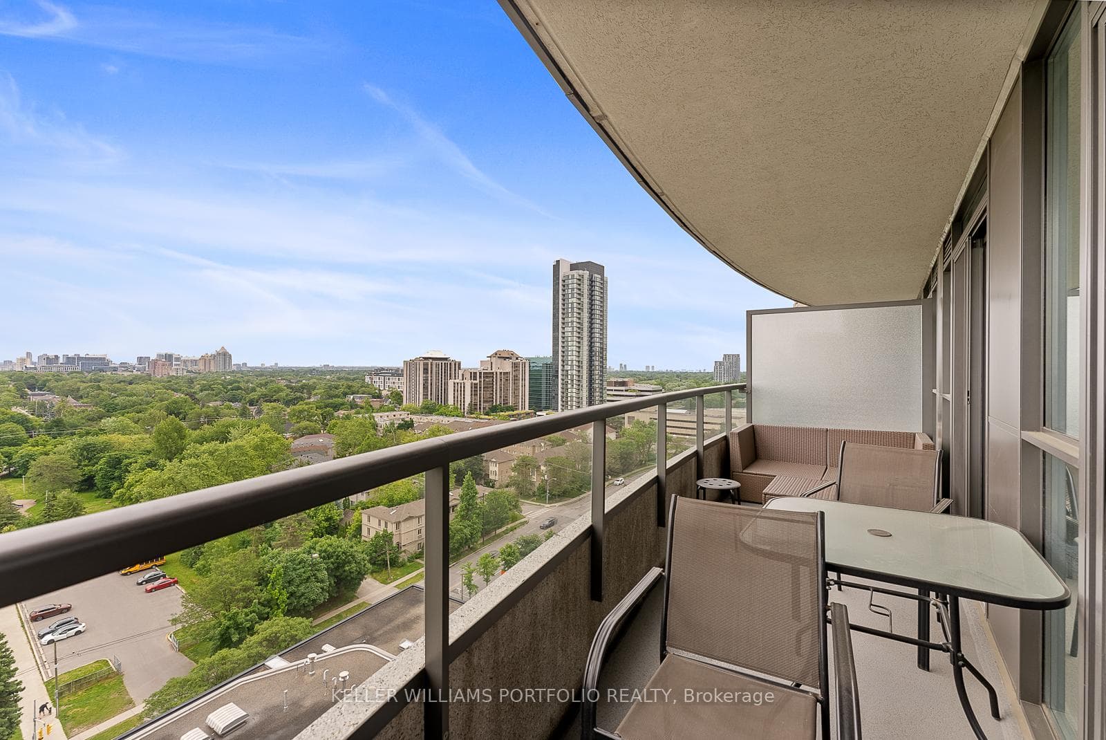 35 Hollywood Avenue Unit 1823 photo 23