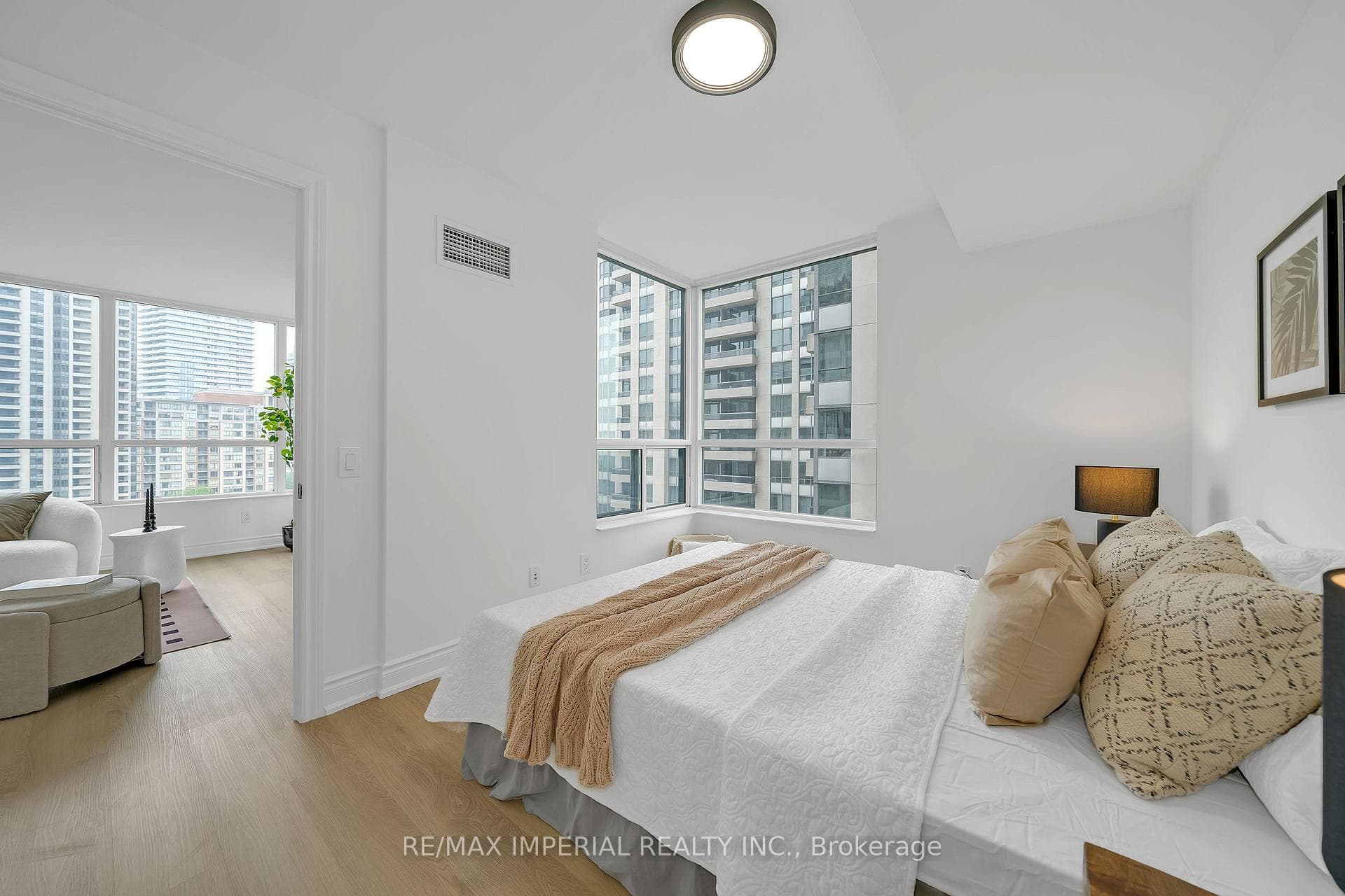 5 northtown Way Unit 1211 photo 18