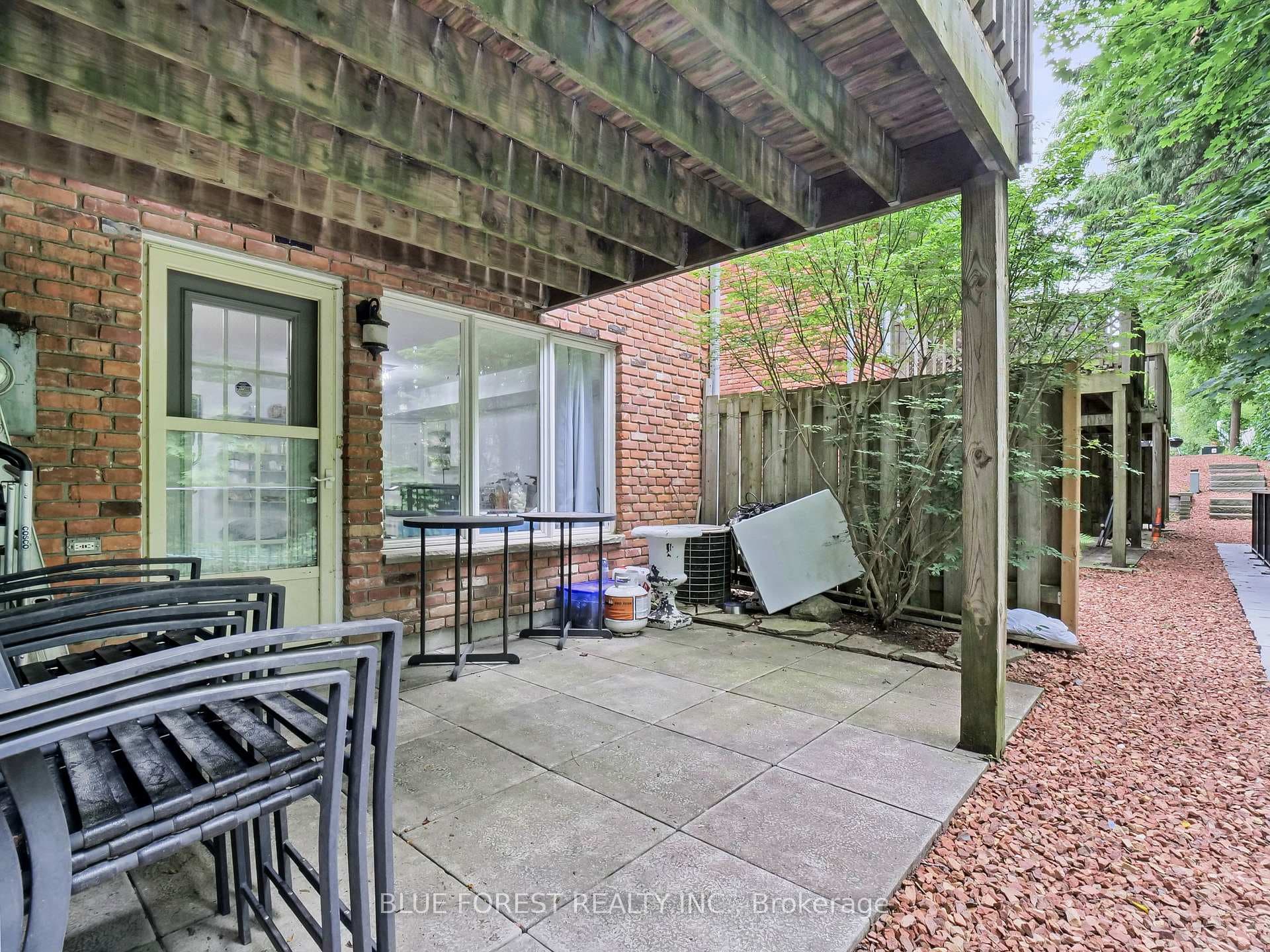 1415 Commissioners Road Unit 26 photo 34