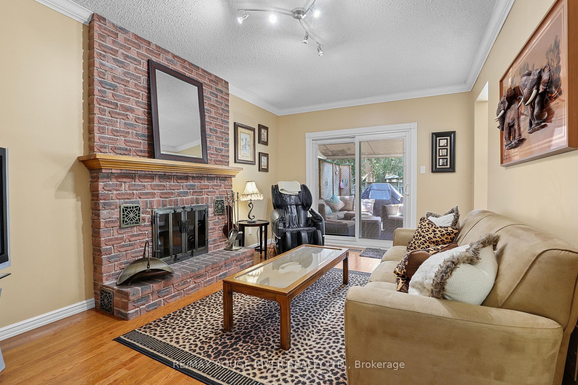 Family Room with fireplace